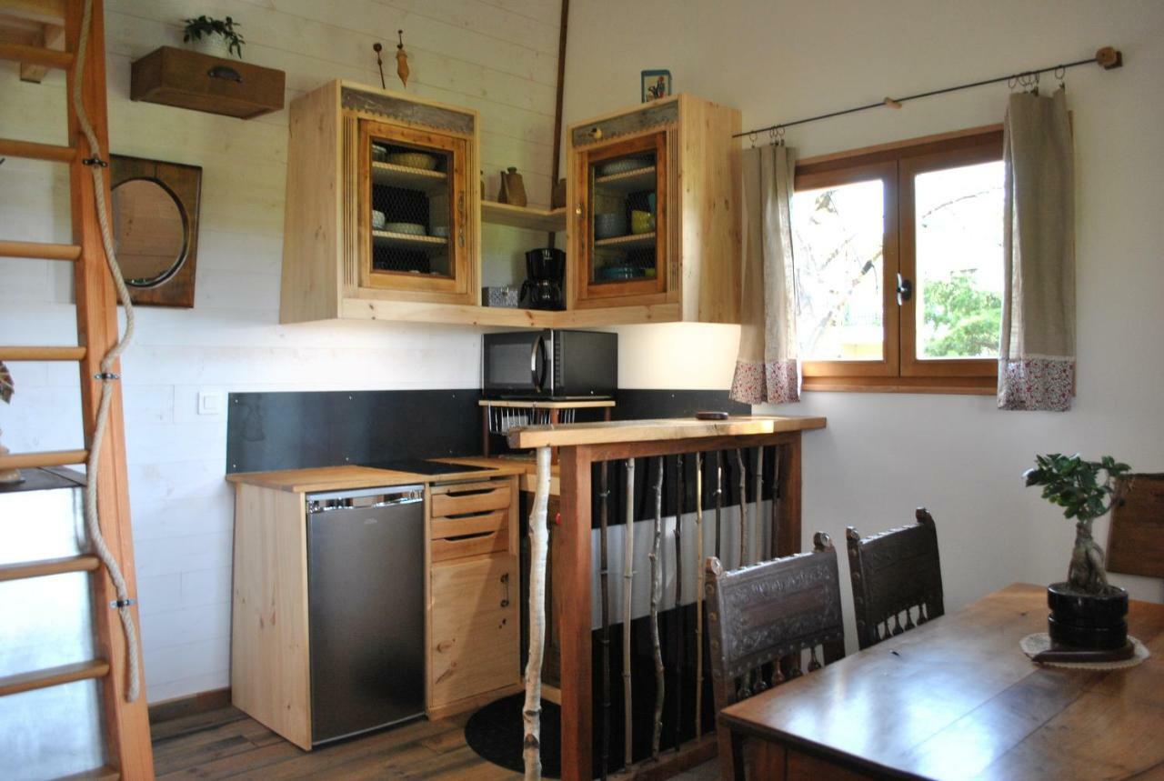 L'Etournelle - Cabane Perchee Chaussan Экстерьер фото